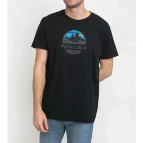 Patagonia Other - Patagonia Fitz Roy Scope Organic T-­Shirt - Black Size XS Slim Fit